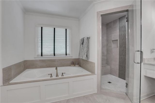 1005 Autumn Close, Milton, GA 30004
