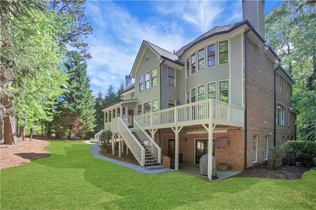 1005 Autumn Close, Milton, GA 30004
