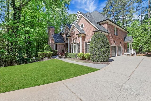 1005 Autumn Close, Milton, GA 30004