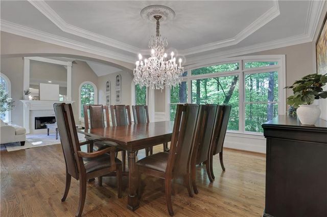 1005 Autumn Close, Milton, GA 30004