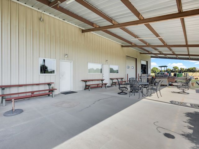 333 County Road 3714 21 ac, Wolfe City, TX 75496