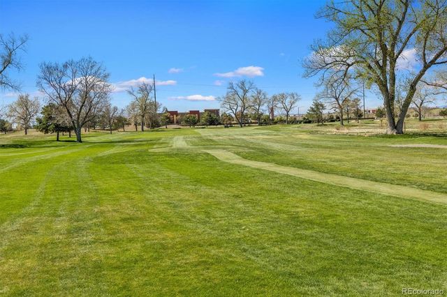 6587 S Helena Street, Centennial, CO 80016