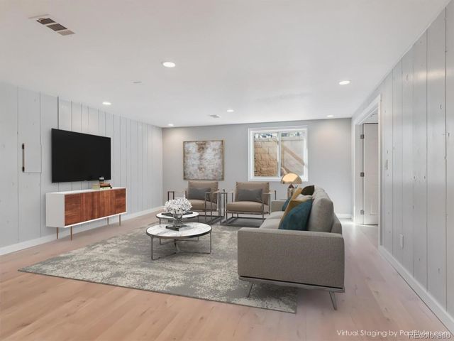 6587 S Helena Street, Centennial, CO 80016
