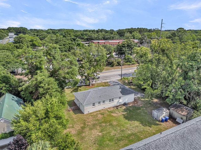 1602 Rifle Range Road, Mount Pleasant, SC 29464