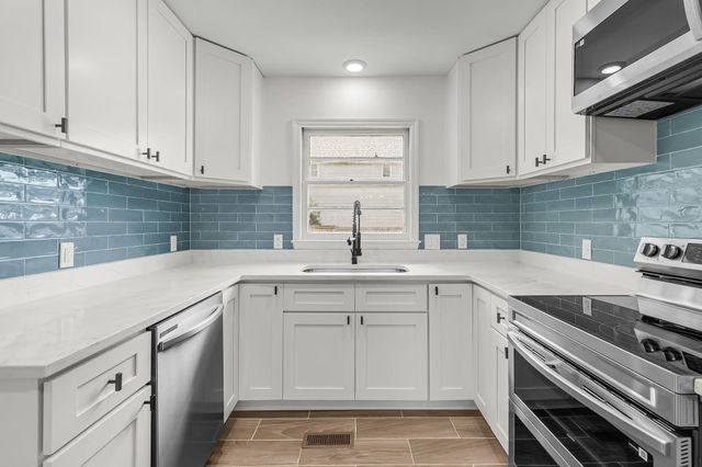 1602 Rifle Range Road, Mount Pleasant, SC 29464