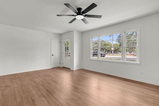 1602 Rifle Range Road, Mount Pleasant, SC 29464
