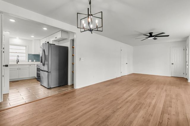 1602 Rifle Range Road, Mount Pleasant, SC 29464