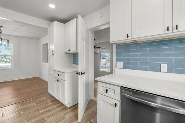 1602 Rifle Range Road, Mount Pleasant, SC 29464
