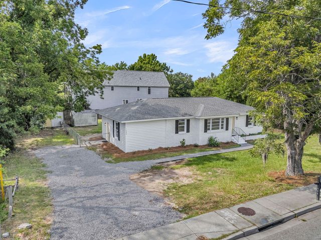 1602 Rifle Range Road, Mount Pleasant, SC 29464