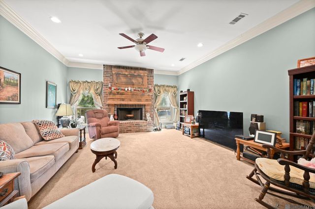 12611 Old Hammond Hwy, Baton Rouge, LA 70816