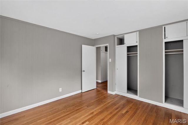 9811 Portage Drive, St Louis, MO 63136