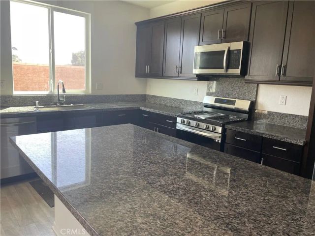 3847 W Bodega Way, San Bernardino, CA 92407