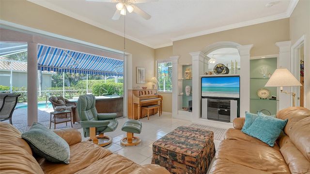 5270 FAR OAK CIRCLE, Sarasota, FL 34238