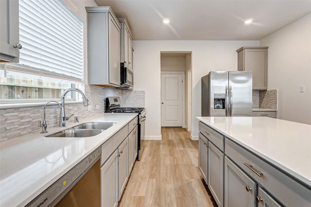 17127 Walden Lake Lane, Hockley, TX 77447