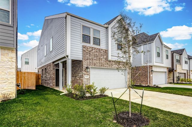 17127 Walden Lake Lane, Hockley, TX 77447