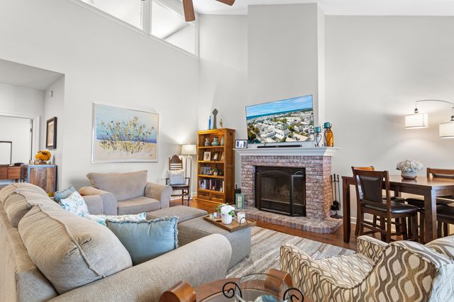 383 Calle Escada, Santa Rosa Beach, FL 32459