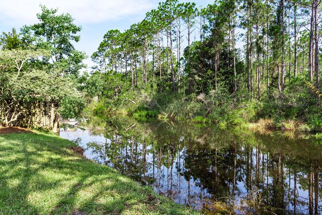 383 Calle Escada, Santa Rosa Beach, FL 32459