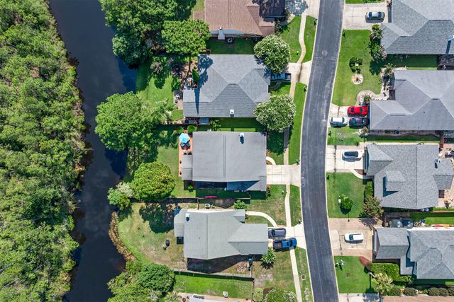 383 Calle Escada, Santa Rosa Beach, FL 32459