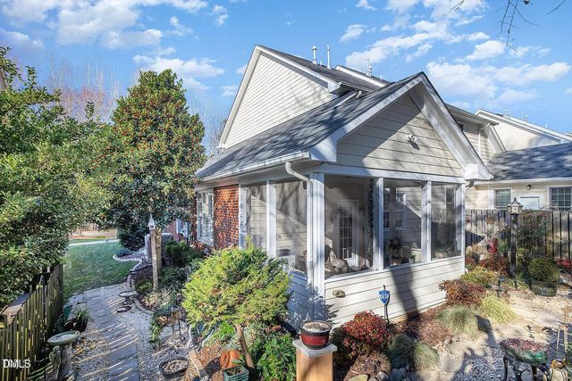 126 Tuska Hills Drive, Holly Springs, NC 27540