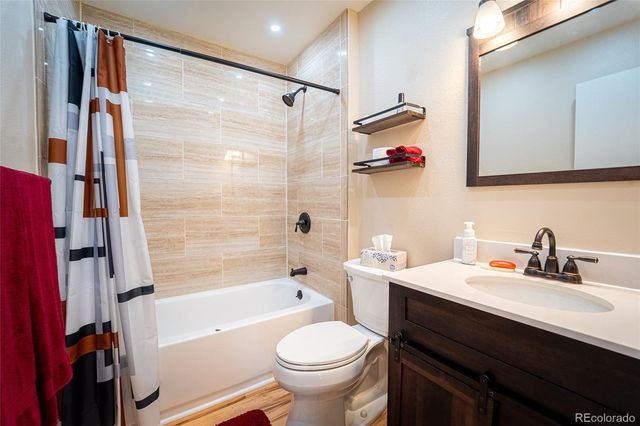 2239 Bowen Street, Longmont, CO 80501