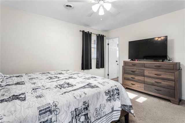 1818 Wellington Road, Burlington, NC 27217