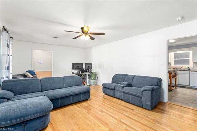 1818 Wellington Road, Burlington, NC 27217