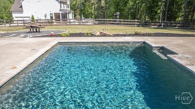 1607 Muscadine Drive, Hoschton, GA 30548