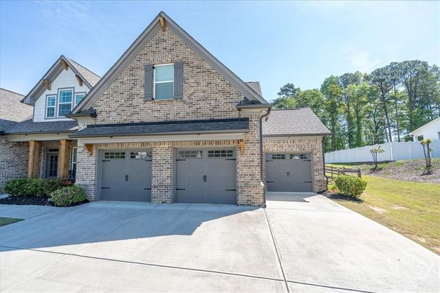1607 Muscadine Drive, Hoschton, GA 30548