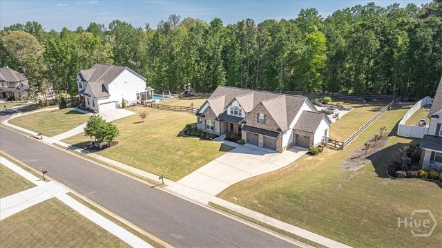1607 Muscadine Drive, Hoschton, GA 30548