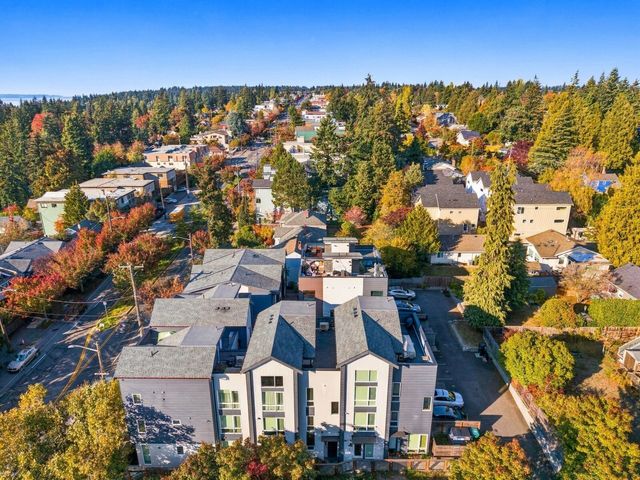 304 N 107th Street, Seattle, WA 98133