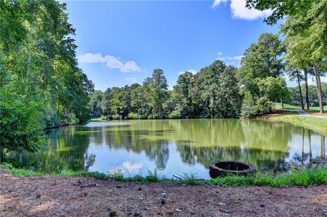 1090 Matheson Way, Johns Creek, GA 30022