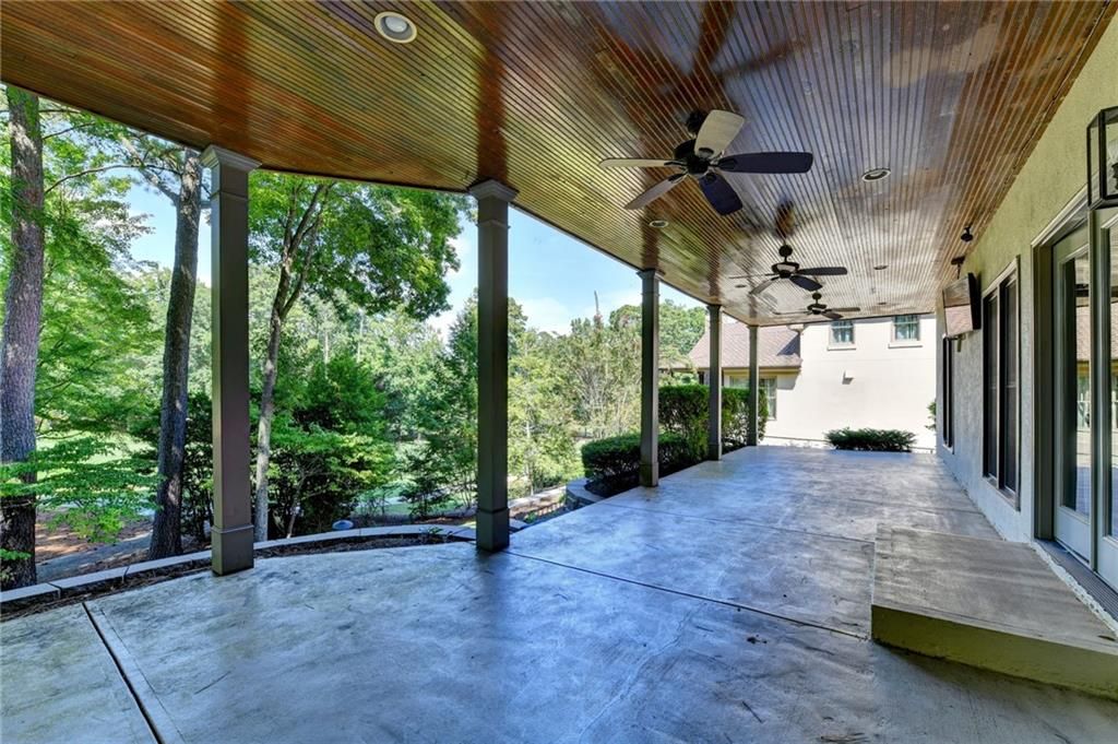 Image 101 of property listing at 1090 Matheson Way, Johns Creek, GA 30022