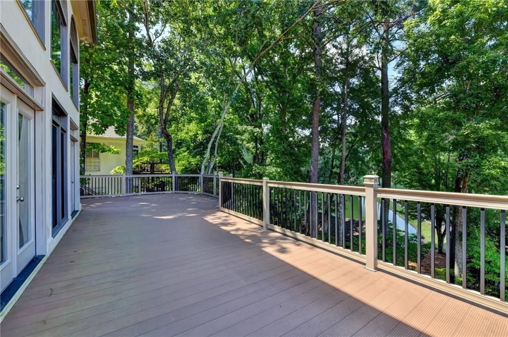 Image 104 of property listing at 1090 Matheson Way, Johns Creek, GA 30022