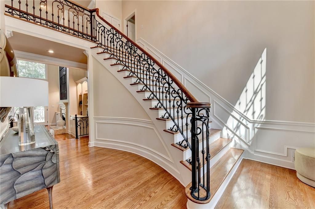 Image 14 of property listing at 1090 Matheson Way, Johns Creek, GA 30022