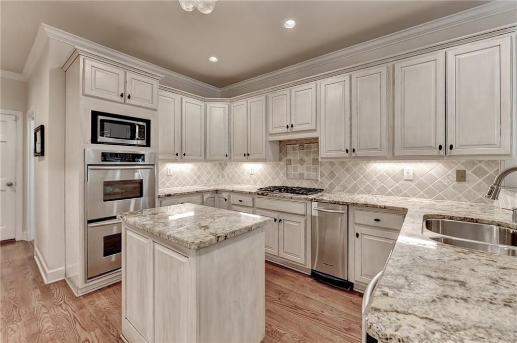 Image 41 of property listing at 1090 Matheson Way, Johns Creek, GA 30022