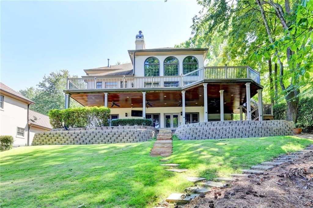 Image 5 of property listing at 1090 Matheson Way, Johns Creek, GA 30022