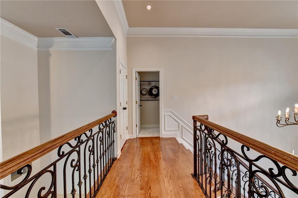 Image 64 of property listing at 1090 Matheson Way, Johns Creek, GA 30022
