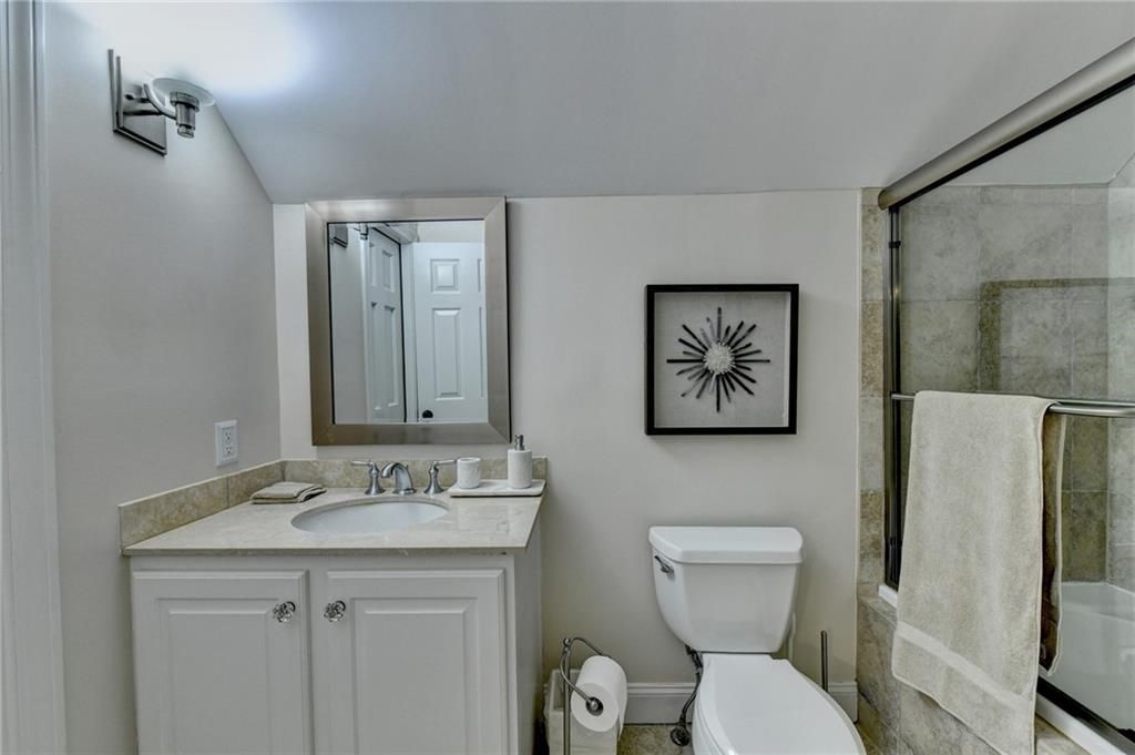 Image 70 of property listing at 1090 Matheson Way, Johns Creek, GA 30022
