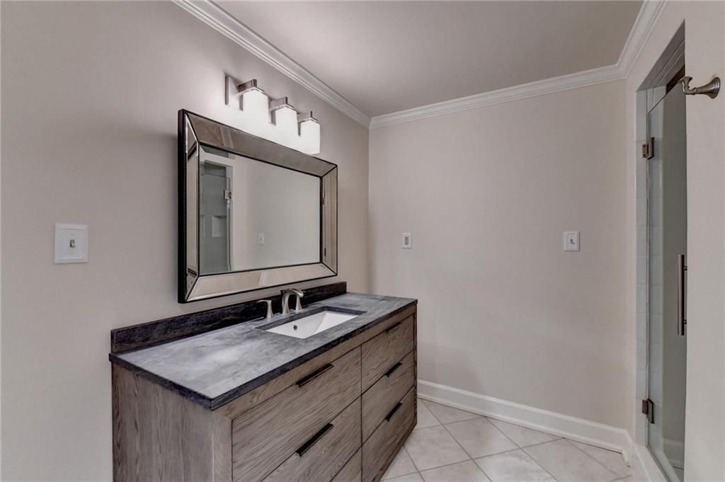 Image 91 of property listing at 1090 Matheson Way, Johns Creek, GA 30022