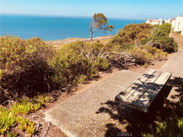 5015 Palmetto Avenue 1, Pacifica, CA 94044
