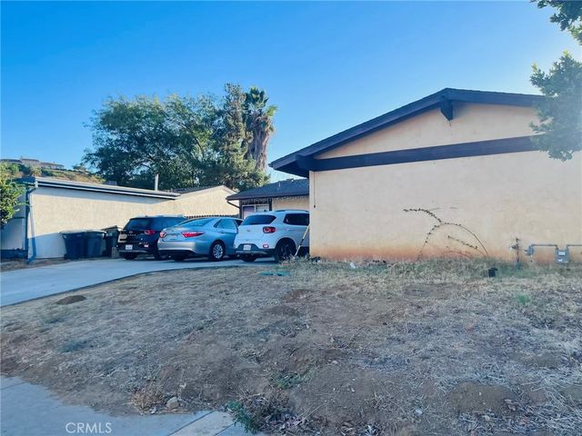 231 James, Escondido, CA 92027