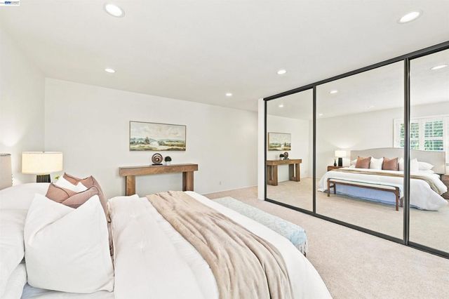 35615 Barnard Dr, Fremont, CA 94536