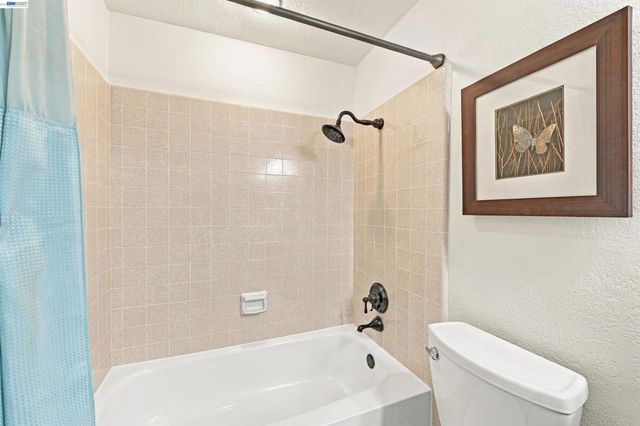35615 Barnard Dr, Fremont, CA 94536