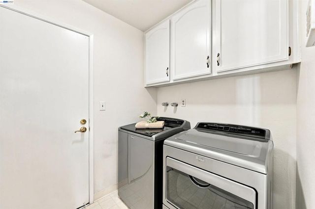 35615 Barnard Dr, Fremont, CA 94536