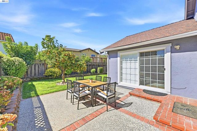 35615 Barnard Dr, Fremont, CA 94536