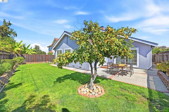 35615 Barnard Dr, Fremont, CA 94536