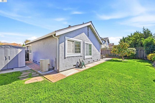 35615 Barnard Dr, Fremont, CA 94536