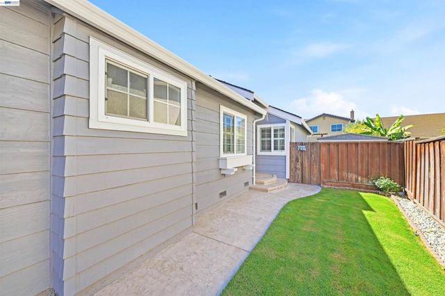 35615 Barnard Dr, Fremont, CA 94536