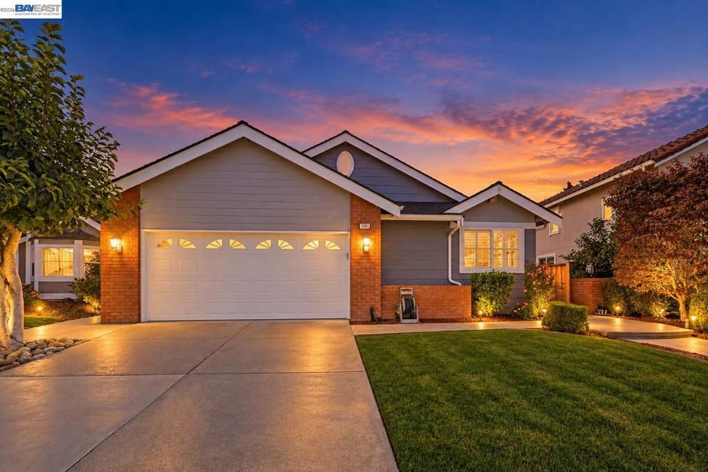 35615 Barnard Dr, Fremont, CA 94536