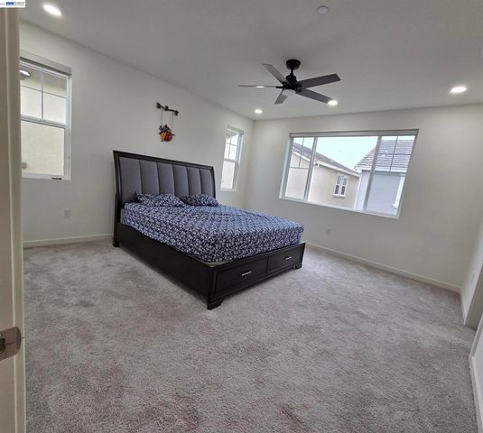 5390 Shenandoah Valley Ln, Antioch, CA 94531